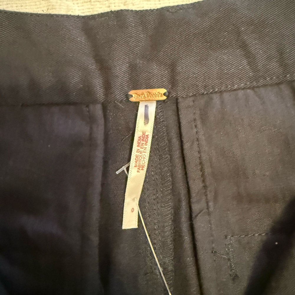 NWOT Free People Needed Breaking Trousers. - Picture 8 of 8